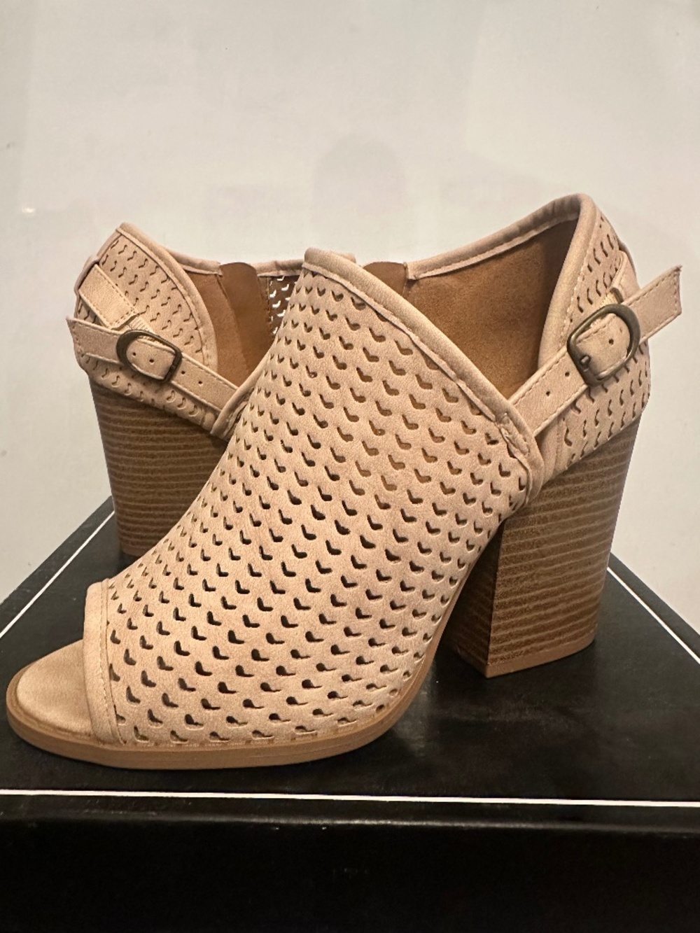 Qpid Booties